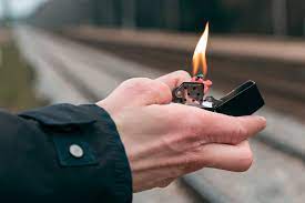 The Pros and Cons of Butane and Propane: Which is Better for Your Needs ? 12 LIGHTER BUTA